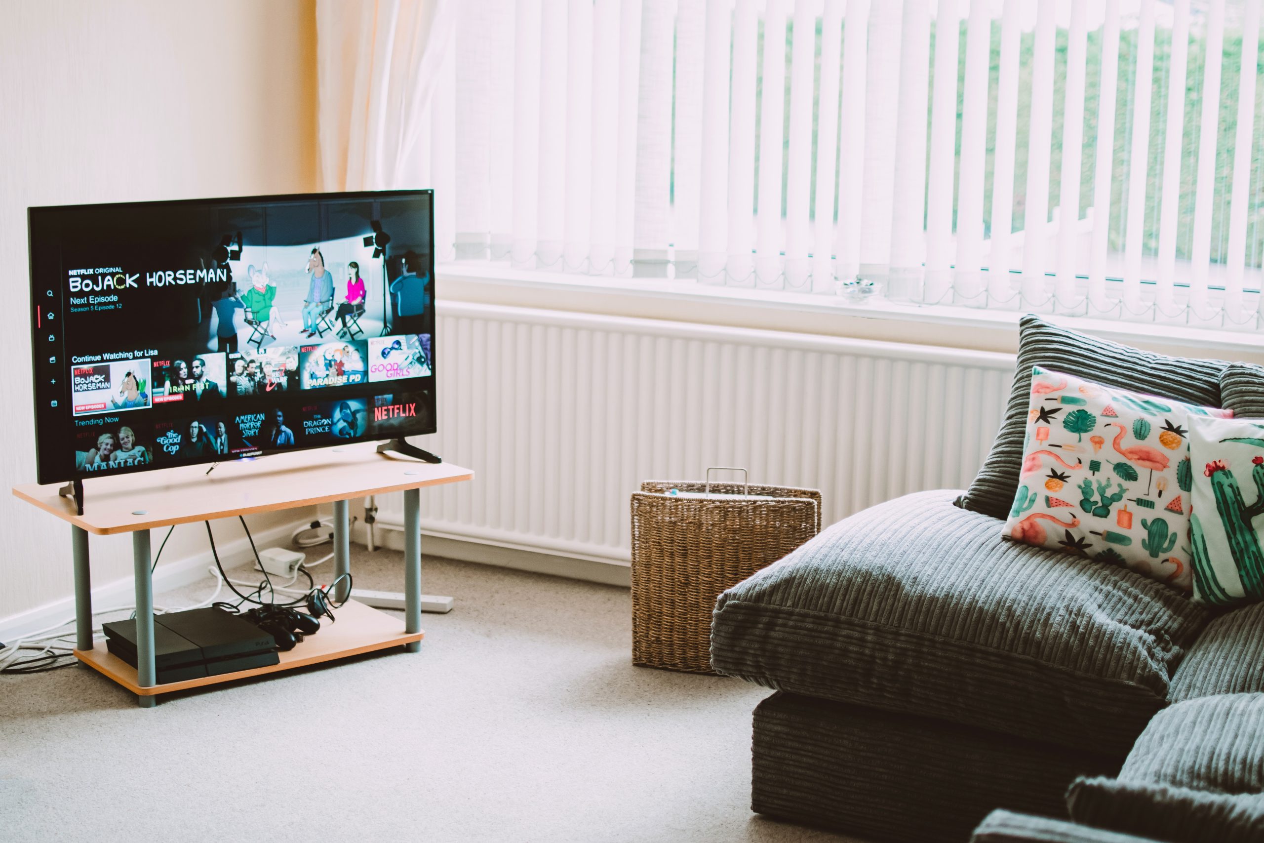 Dlaczego warto posiadać telewizor ze Smart TV?