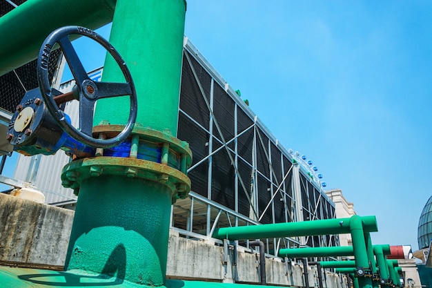 Zrównoważone rozwiązania w dziedzinie olejów hydraulicznych dla przemysłu